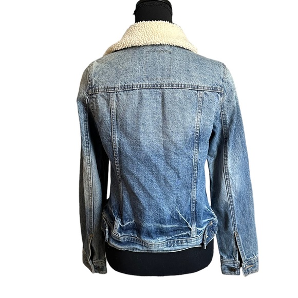 Mossimo Jean Jacket Sherpa Collar Womens Denim Trucker Coat Distressed Size S/P - Picture 4 of 17